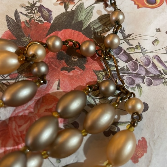 1950s Triple strand faux Pearland AB necklace. Nice Vintage. - Picture 3 of 5